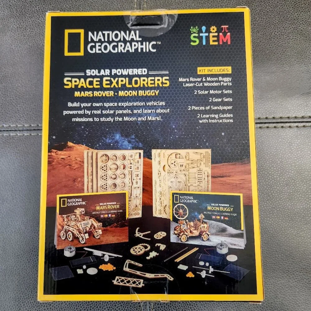 NEW NATIONAL GEOGRAPHIC Solar Model Kit Wooden 3D Puzzle Models NASA Space Explo